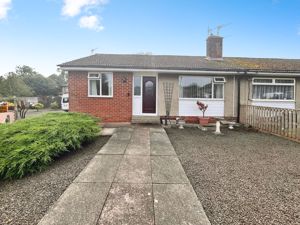 Front external- click for photo gallery